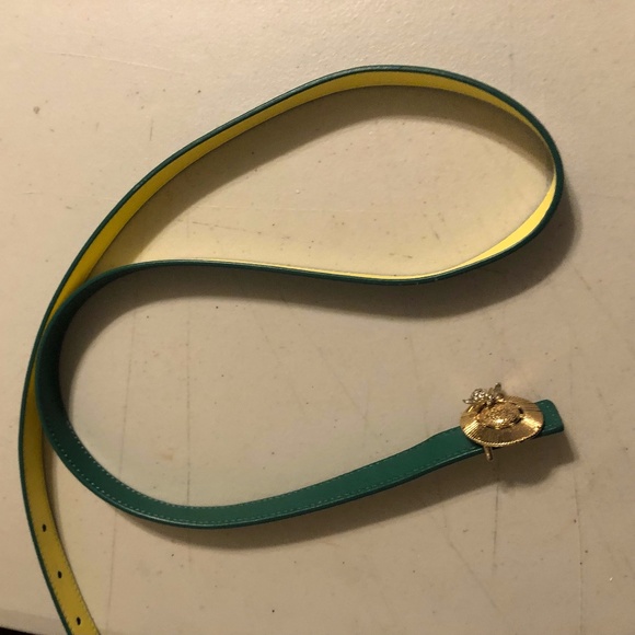 Green Belt with Hat Closure - Picture 5 of 6